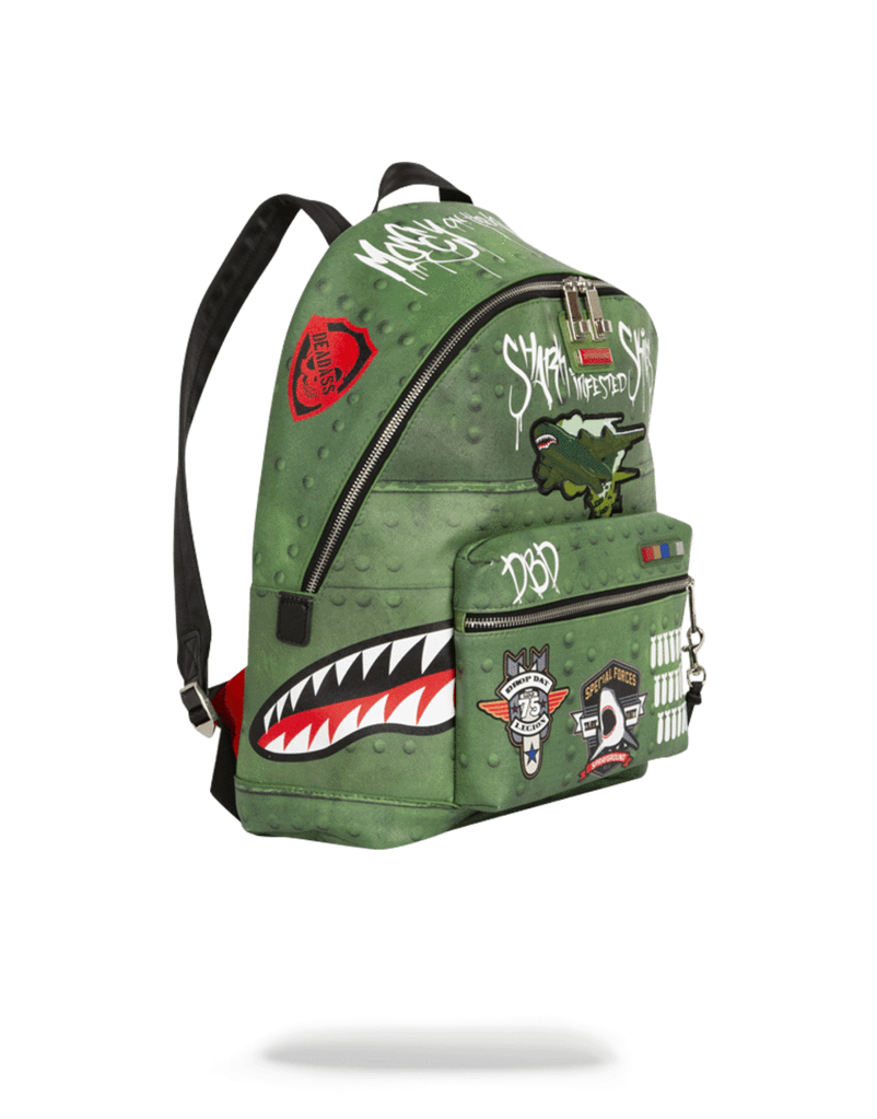LOBO NEGRO - SPRAYGROUND SHARK INFESTED SKIES B1941 LOBO NEGRO - SPRAYGROUND SHARK INFESTED SKIES B1941